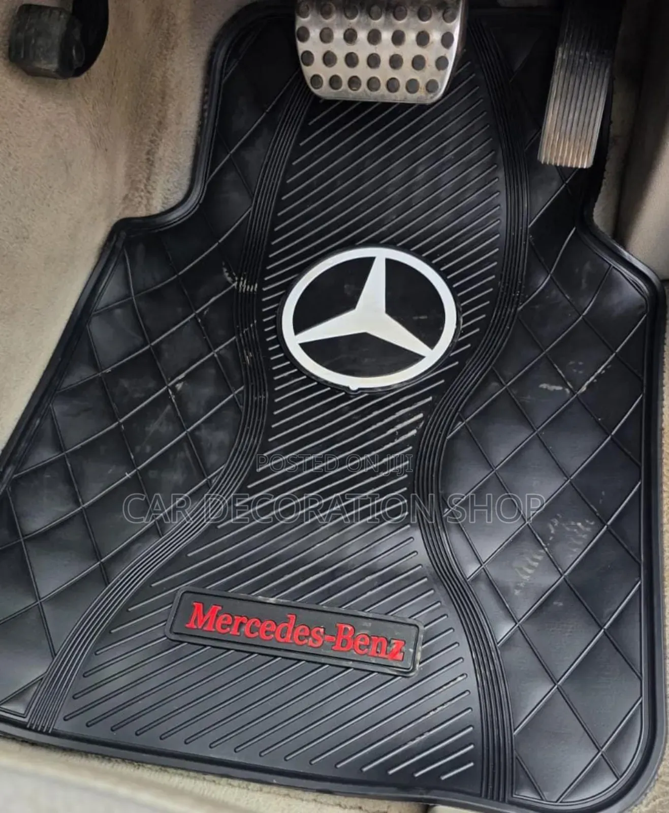 Brand New Car Fitted With Rubber White Logo Mats 5pc Set