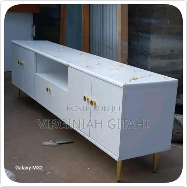 *6 Ft Modern Classy White Themed Tv Stand With Marble Topping