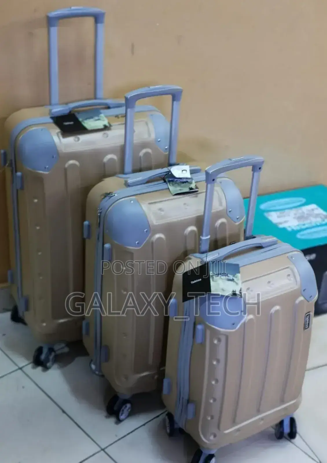 3 in 1 Fibre Suitcase//Briefcase Travel Bags