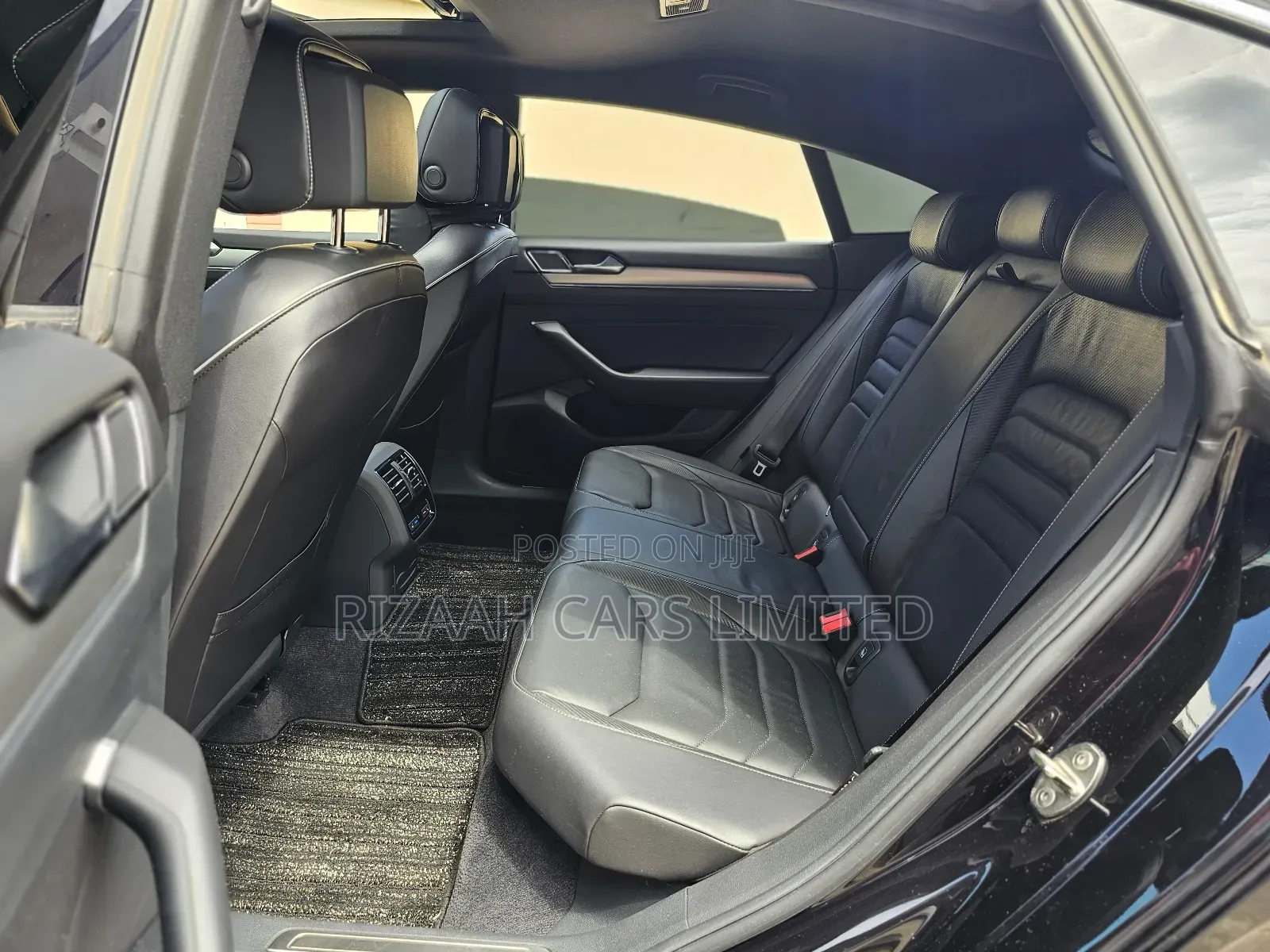 Volkswagen Arteon 2.0T SE AWD 4MOTION 2019 Black