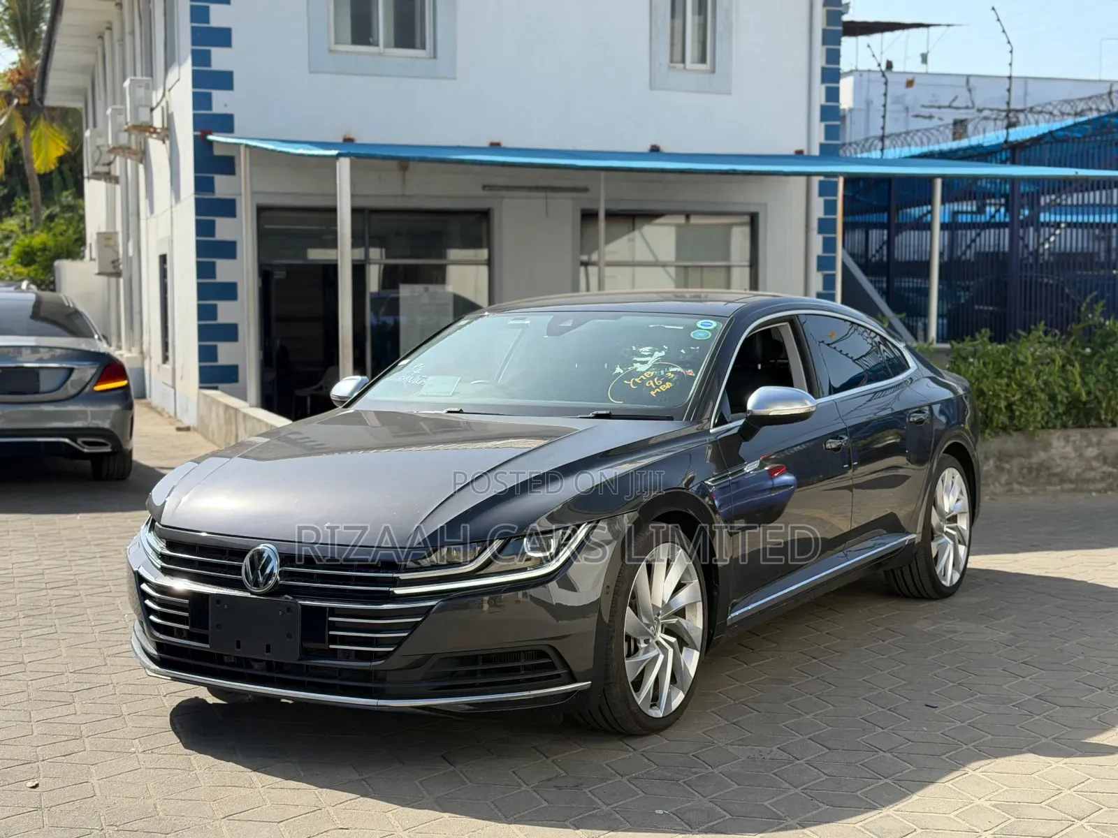 Volkswagen Arteon 2.0T SEL Premium AWD 4MOTION 2019 Gray
