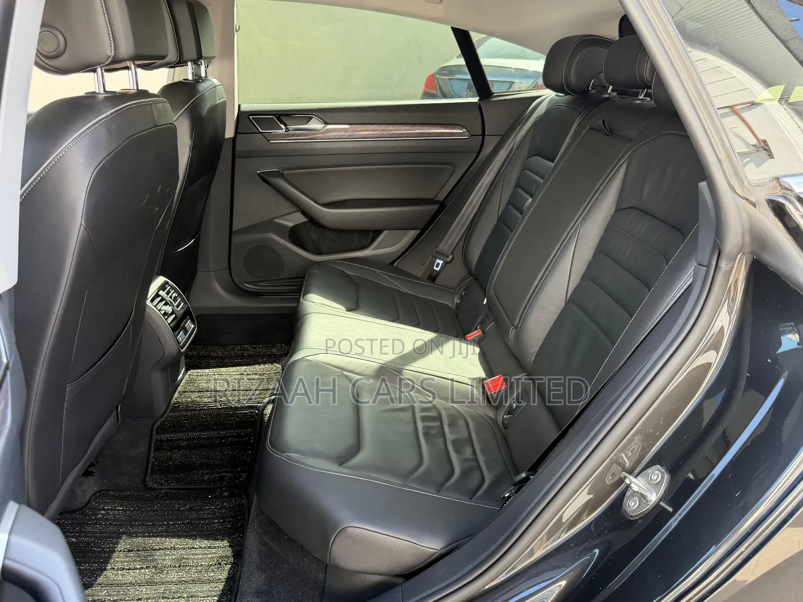 Volkswagen Arteon 2.0T SEL Premium AWD 4MOTION 2019 Gray