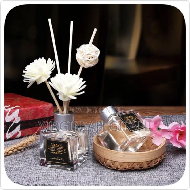 *Aromatherapy Reed Diffusers - main view