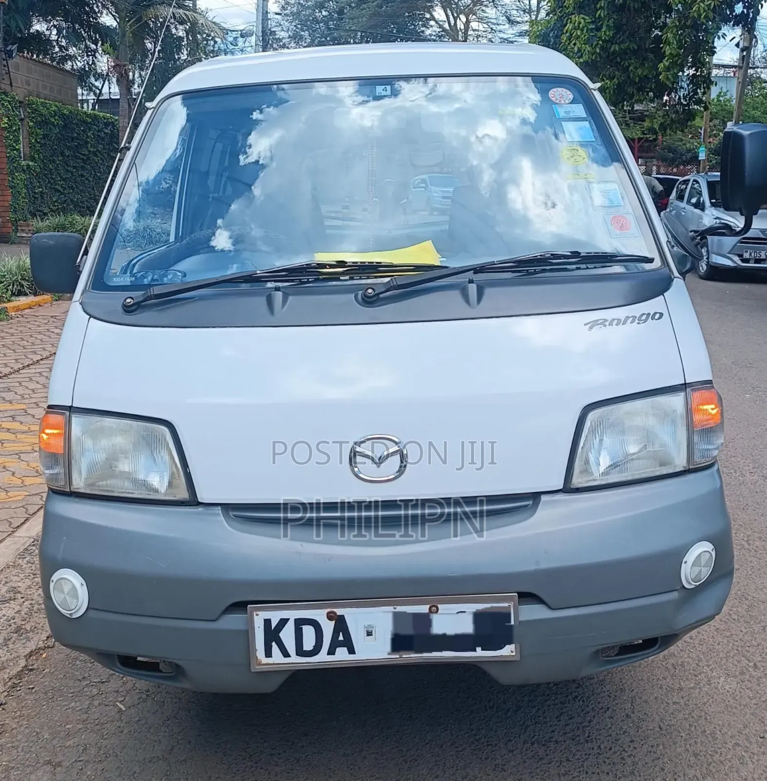 Mazda Bongo 2013 White
