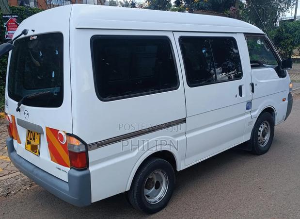 Mazda Bongo 2013 White - thumbnail 3