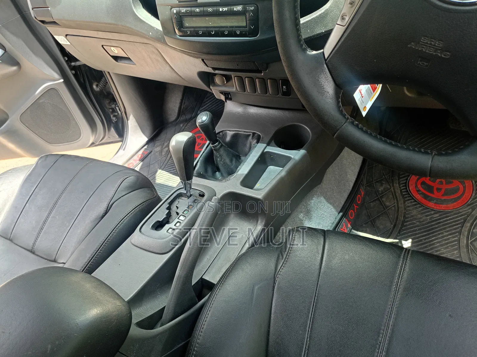 Toyota Hilux 2013 Matt Black