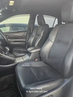 Toyota Harrier 2.0 2017