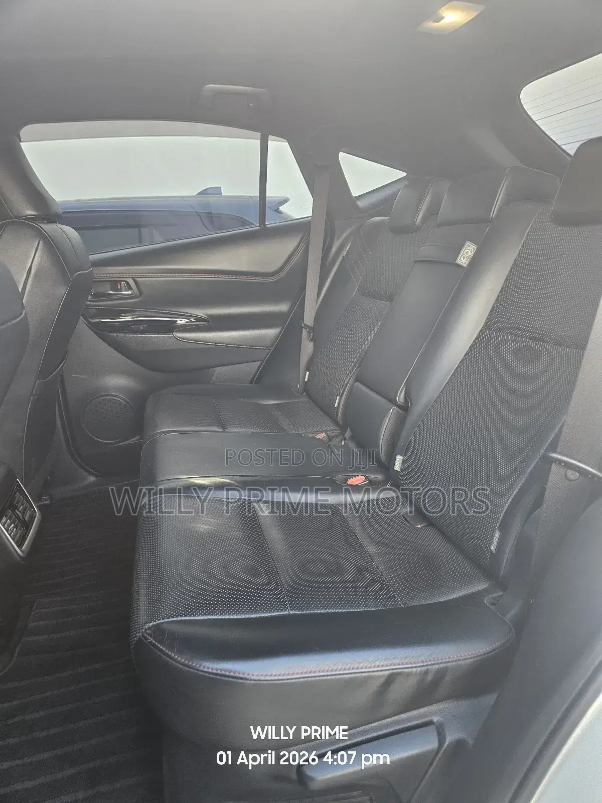 Toyota Harrier 2.0 2017