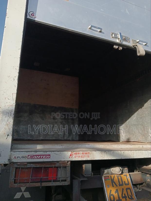 Mitsubishi Fuso 2015 White - thumbnail 7