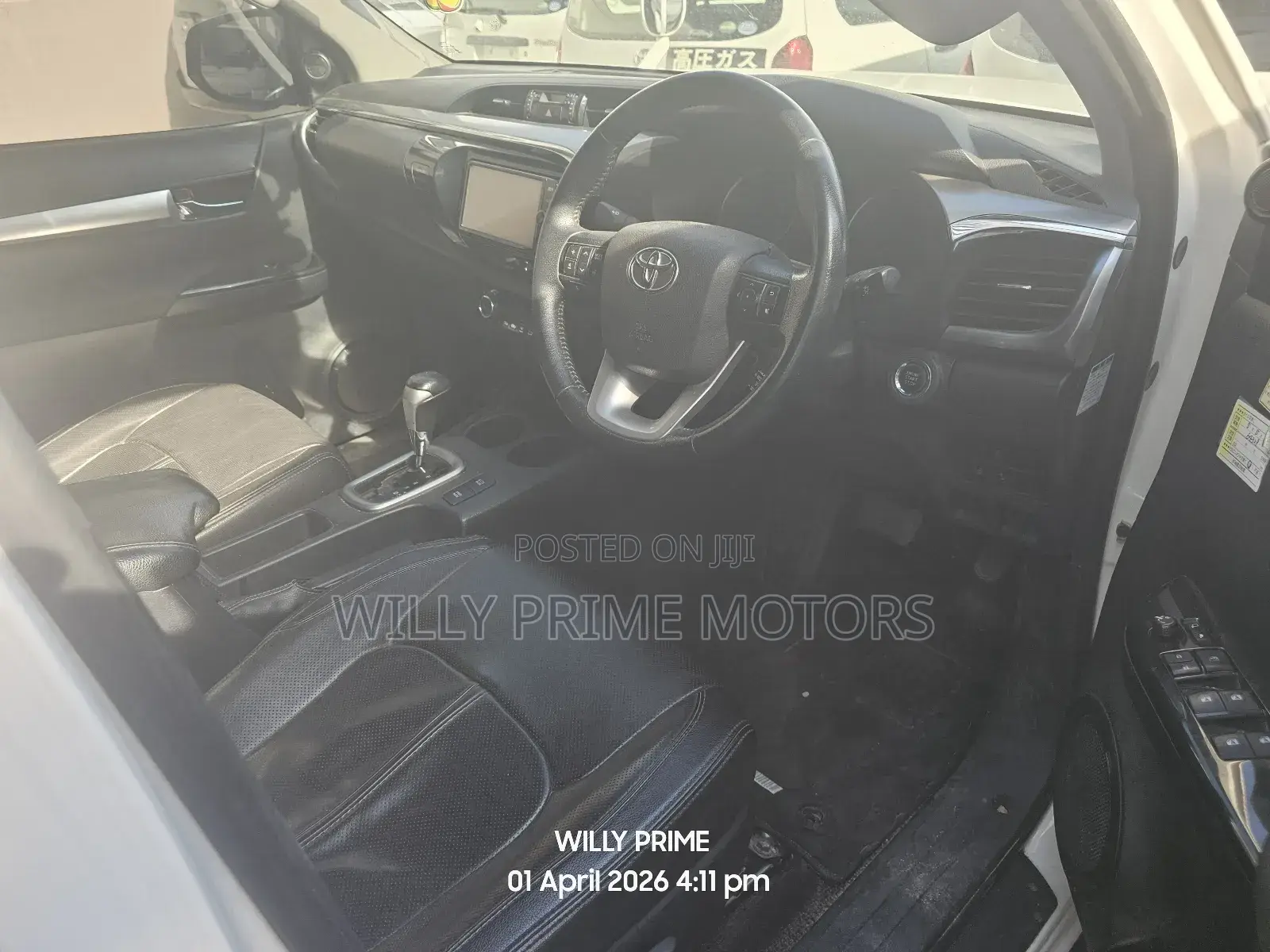Toyota Hilux Revo Double Cab Deisel 2.4 AWD 2016 White