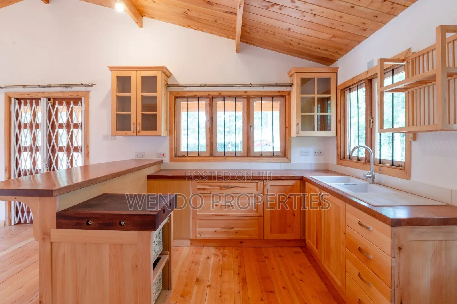 3bdrm Bungalow in Karen C for rent