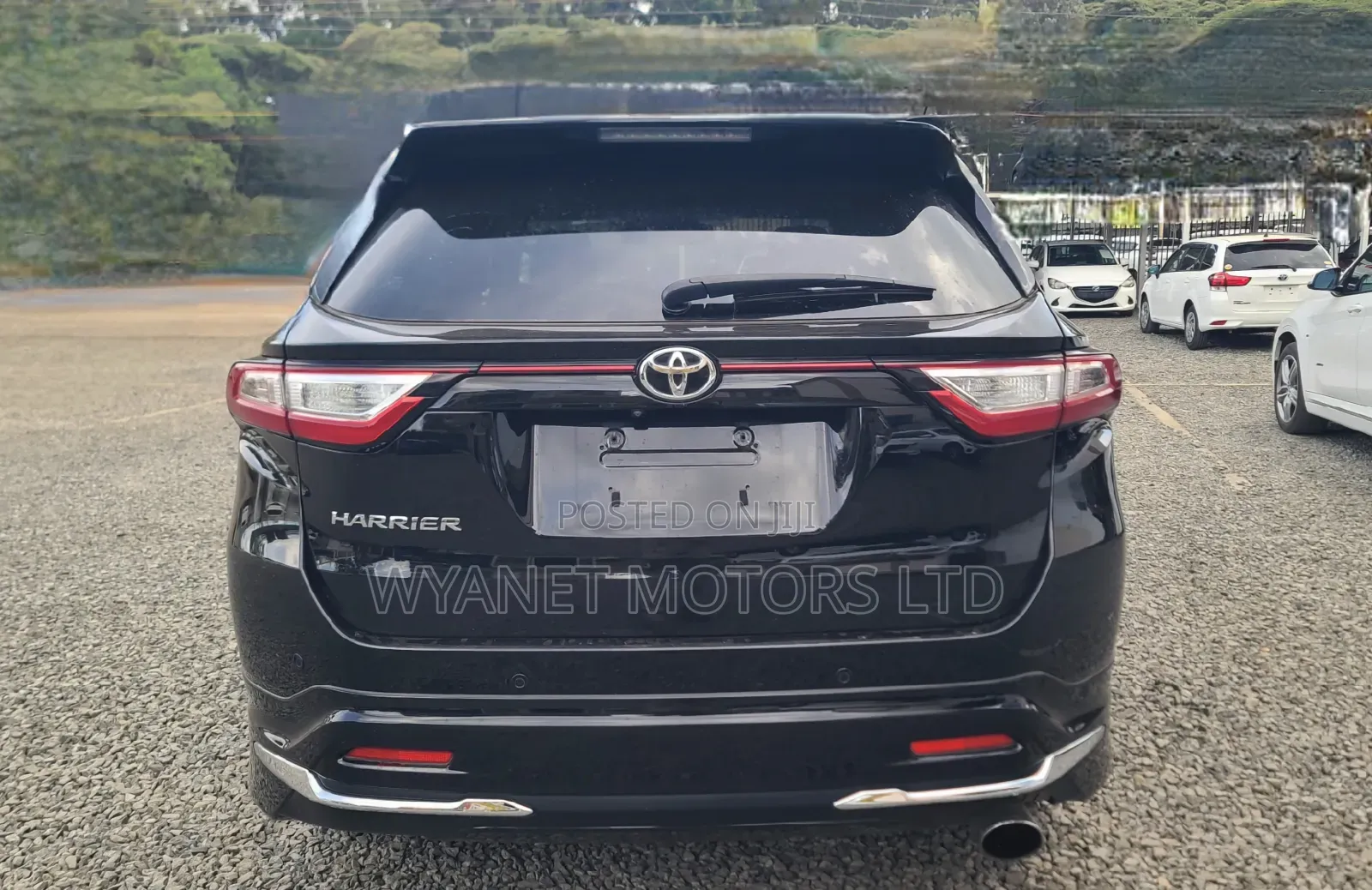 Toyota Harrier 2.0 2019 Black