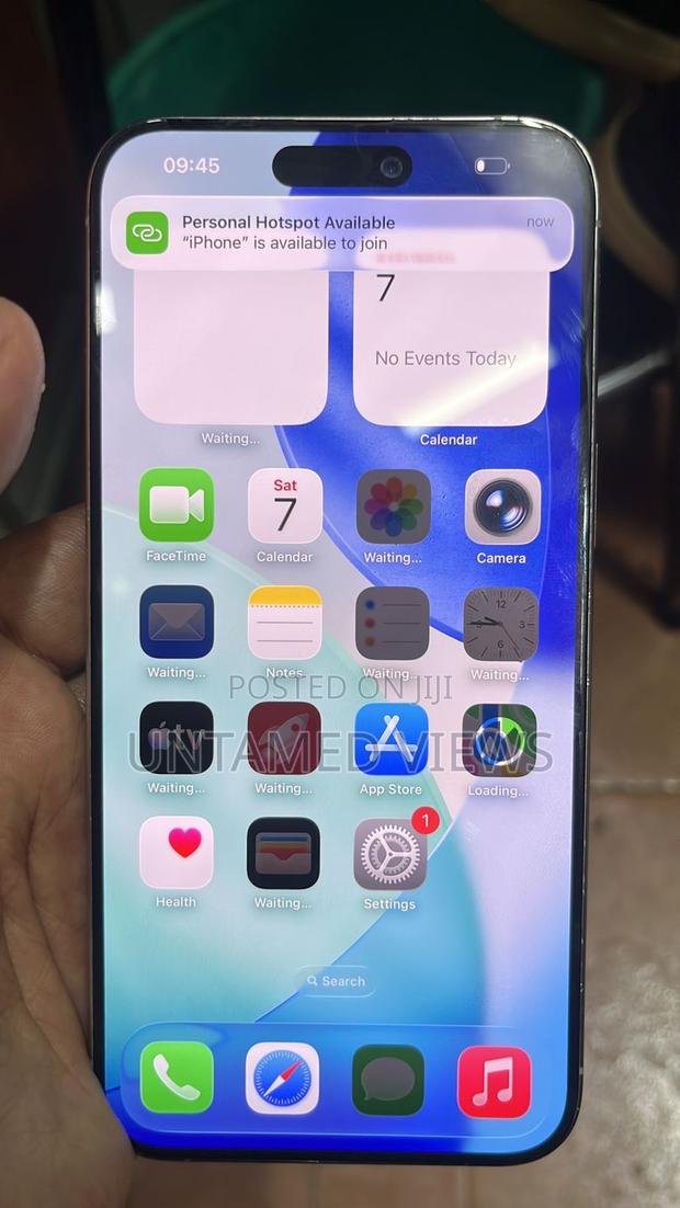 Apple iPhone 15 Pro Max 256 GB Gray - thumbnail 2