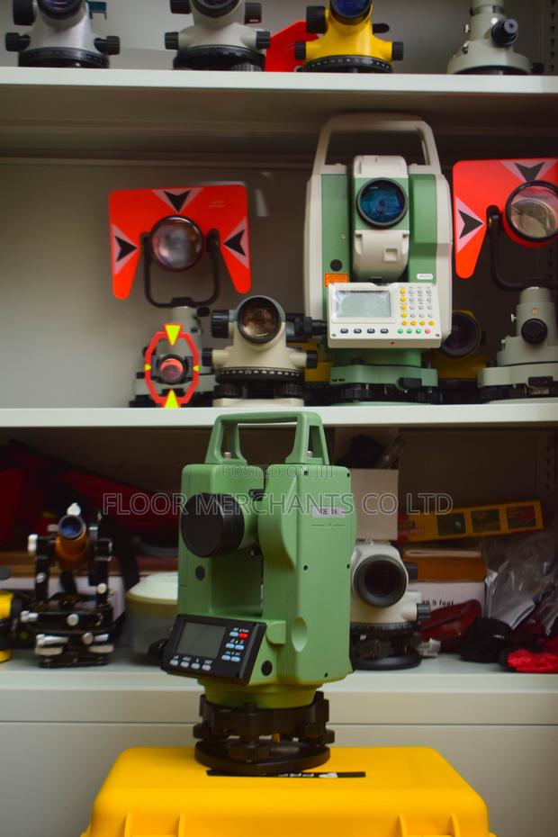 Digital Theodolite - main view