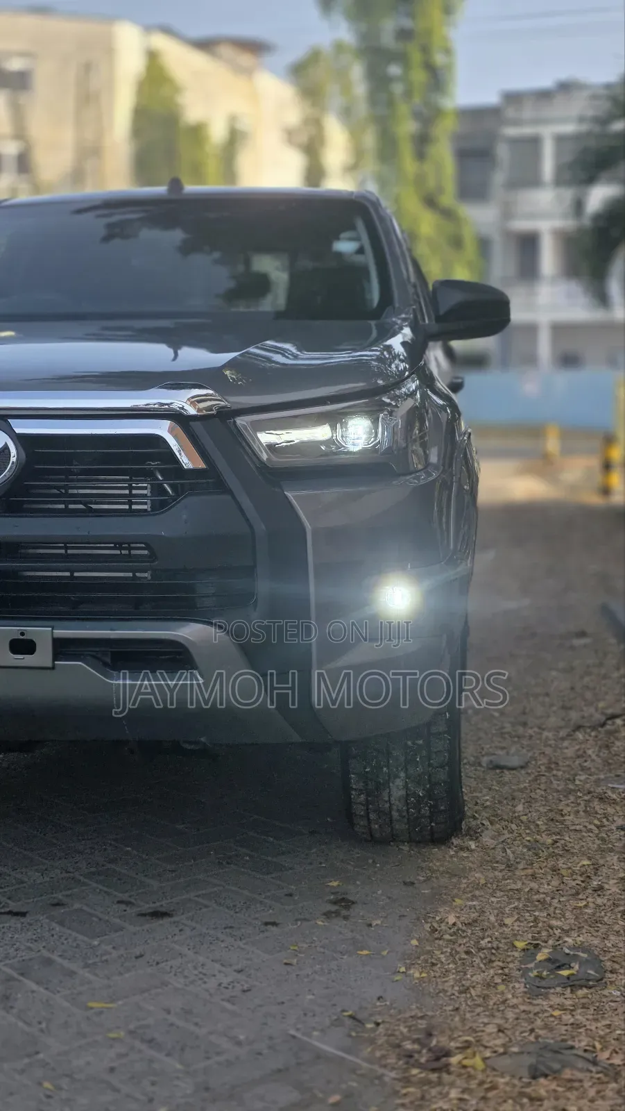 Toyota Hilux 2021 Brown