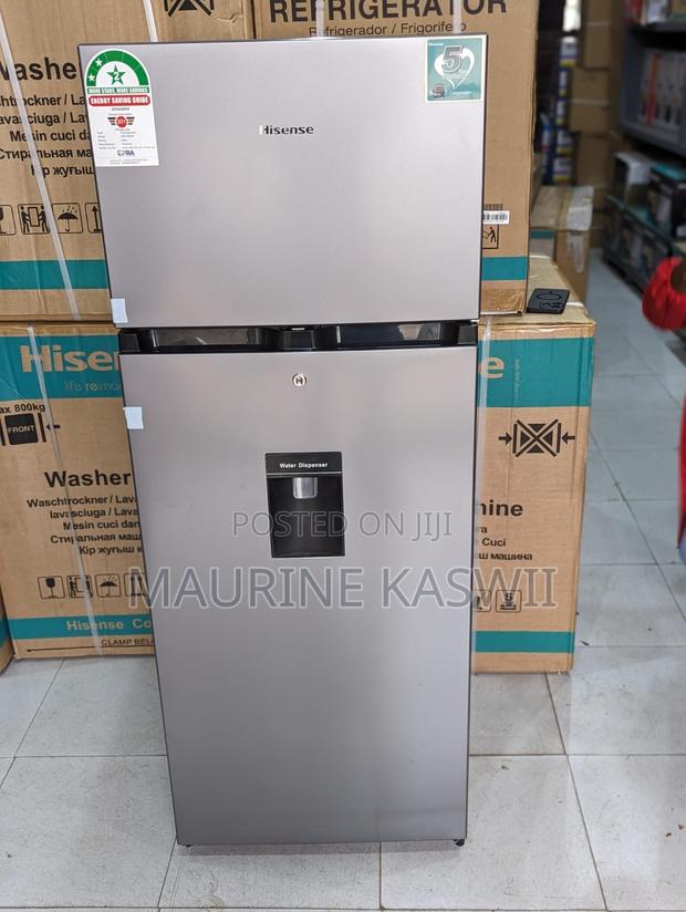 Hisense 205 Liters Double Door Refrigerator With Dispenser