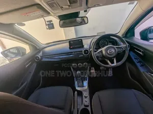Mazda 2 2019 Silver