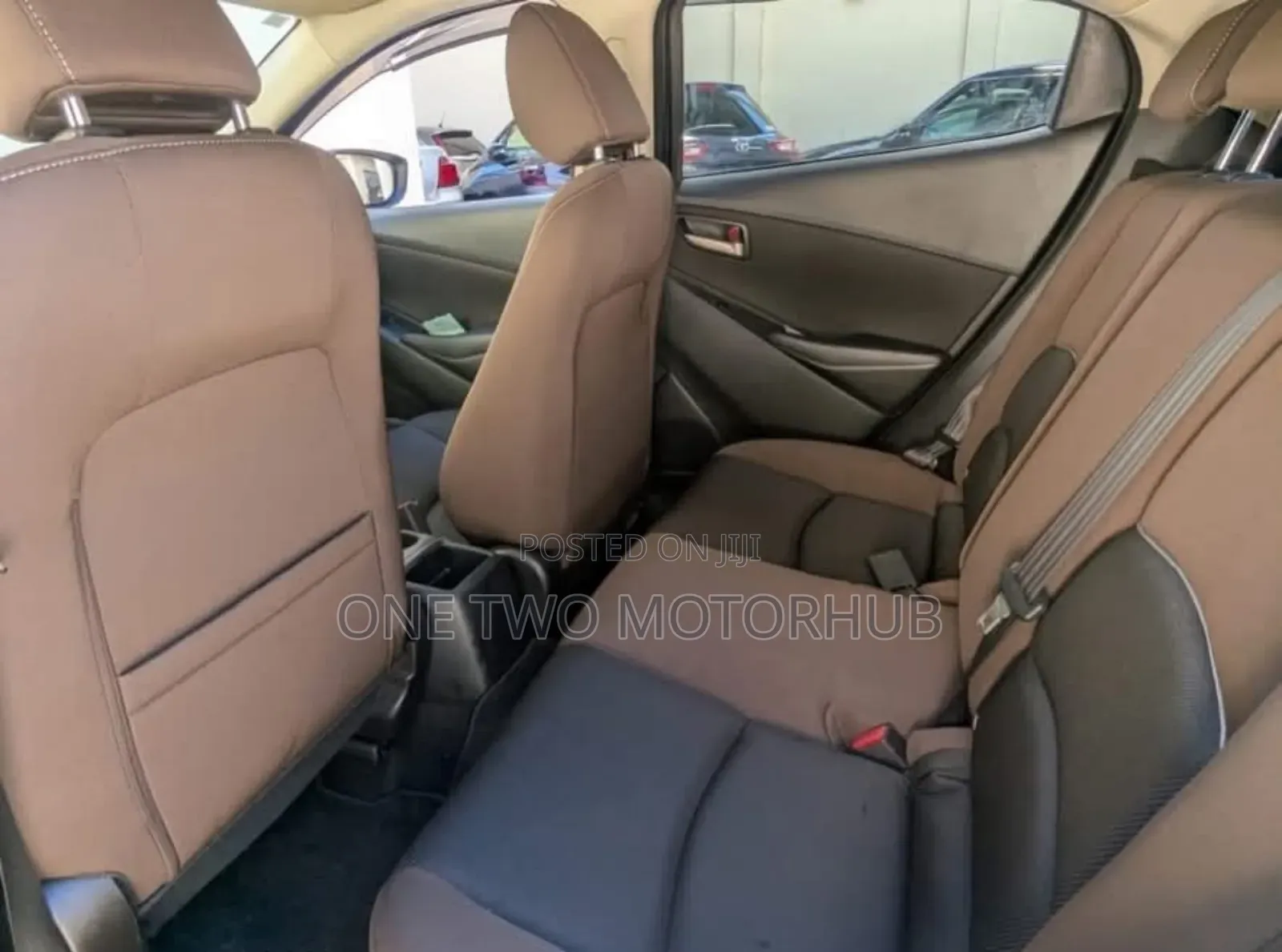 Mazda 2 2019 Silver