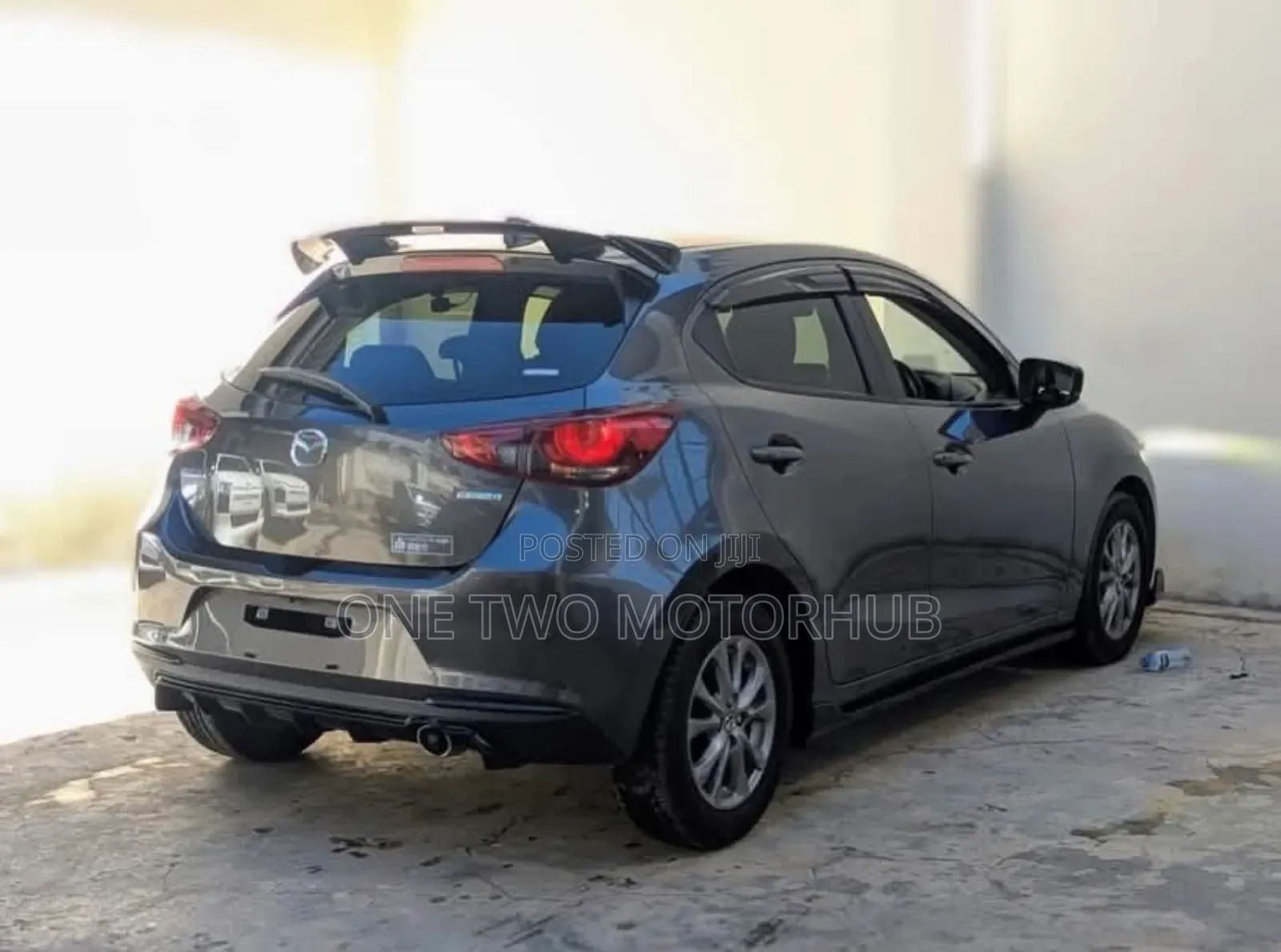 Mazda 2 2019 Silver