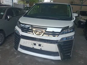 Toyota Alphard 2019 White