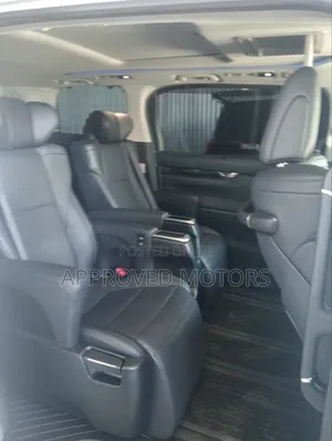 Toyota Alphard 2019 White