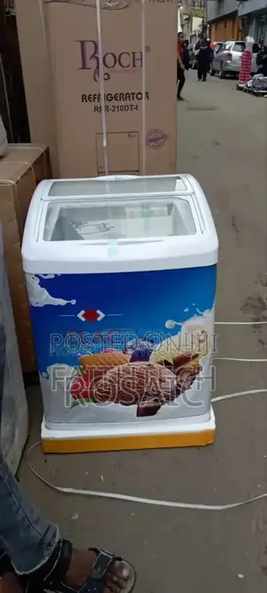 Tlac 156 Litres Display Freezer