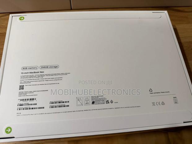 New Laptop Apple MacBook Neo 2026 8GB SSD 256GB - thumbnail 3