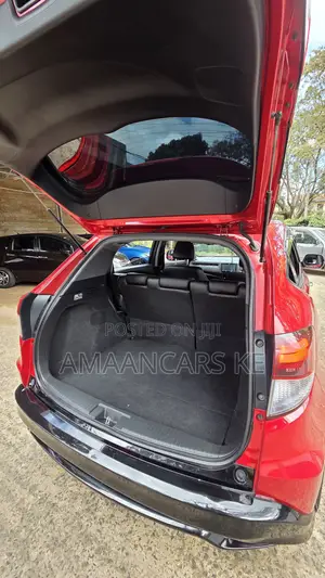Honda Vezel 1.5 Hybrid 2WD 2016 Red