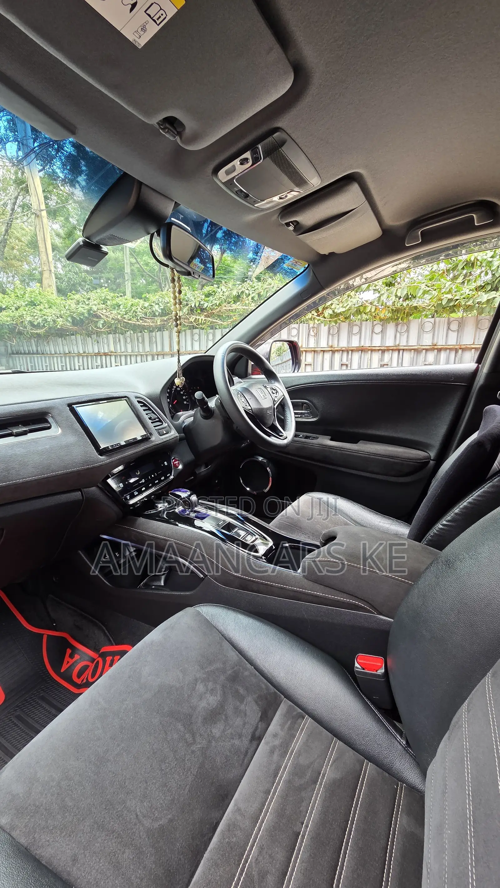 Honda Vezel 1.5 Hybrid 2WD 2016 Red