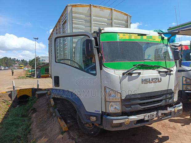 Isuzu FRR Slayqueen 2022