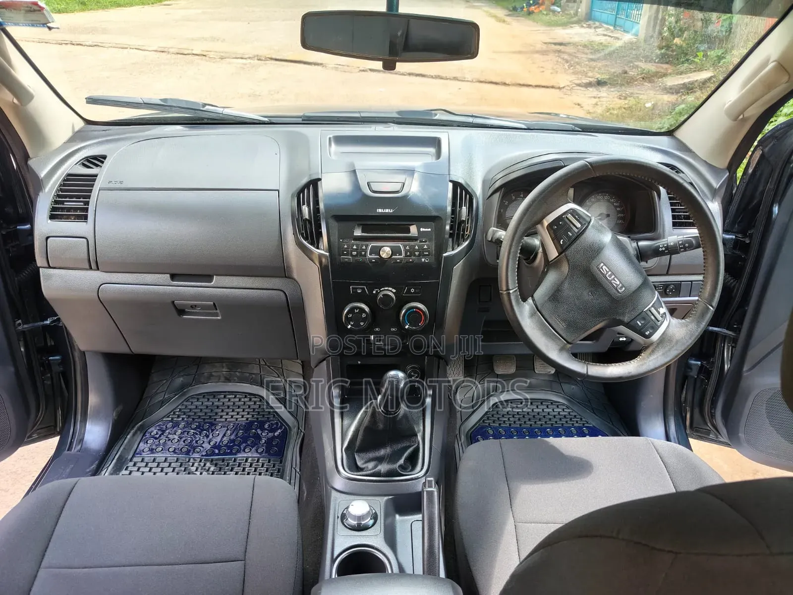 Isuzu D-MAX 2022 Gray