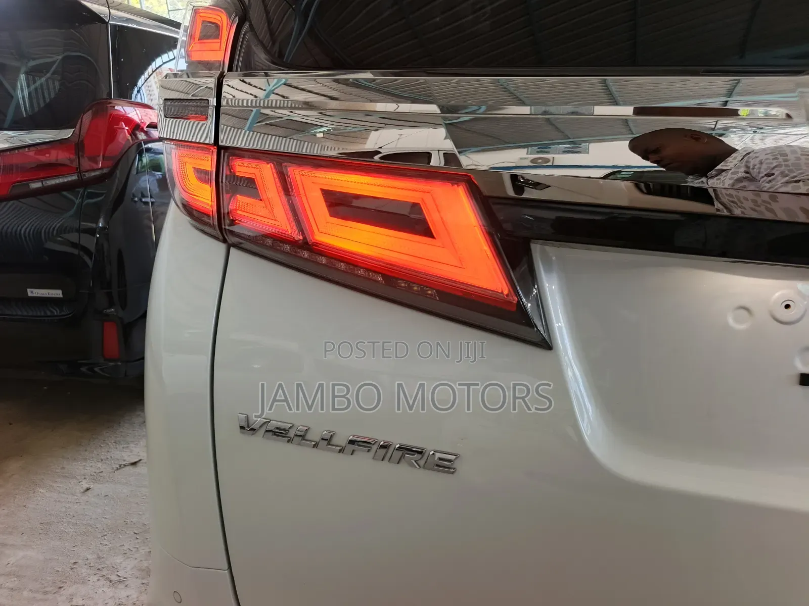 Toyota Vellfire 2020 White