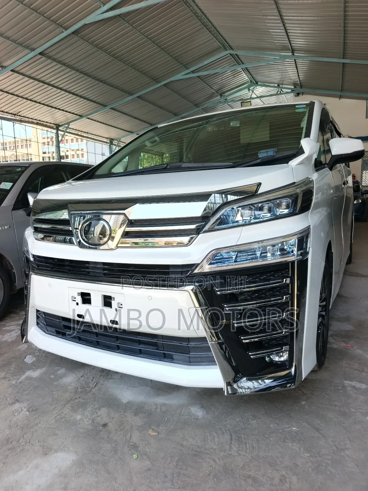 Toyota Vellfire 2020 White