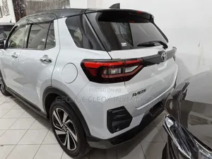 Toyota Raize 2020 White