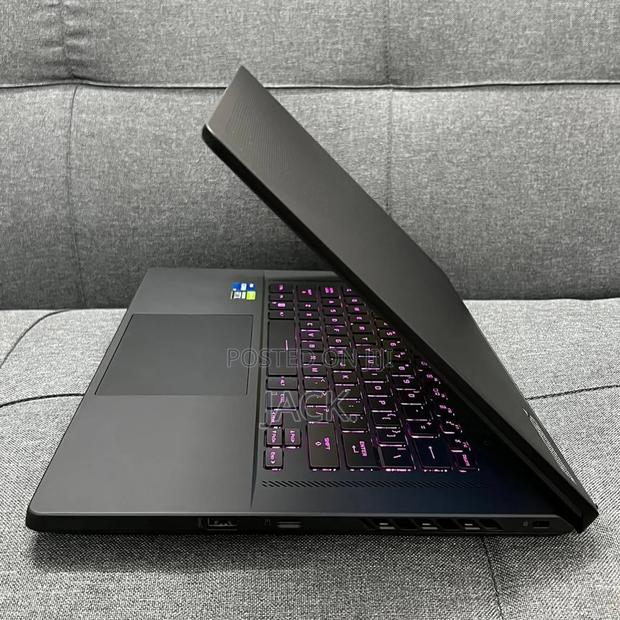 Laptop Asus ROG Zephyrus M16 GU603HR 16GB Intel Core i9 SSD 1T - thumbnail 3