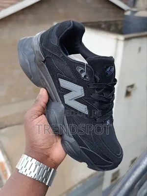 New Balance 9060 Black