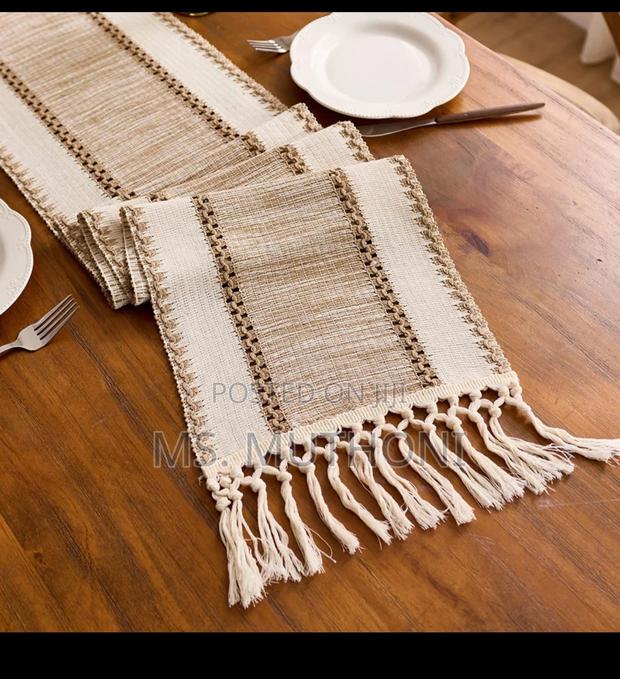 Neutral Minimalist Style Cotton Decoration Table Runner - thumbnail 2