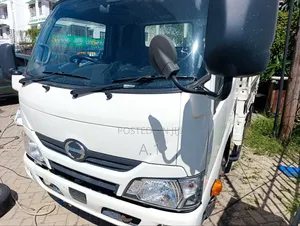 Hino Dutro Manual Diesel