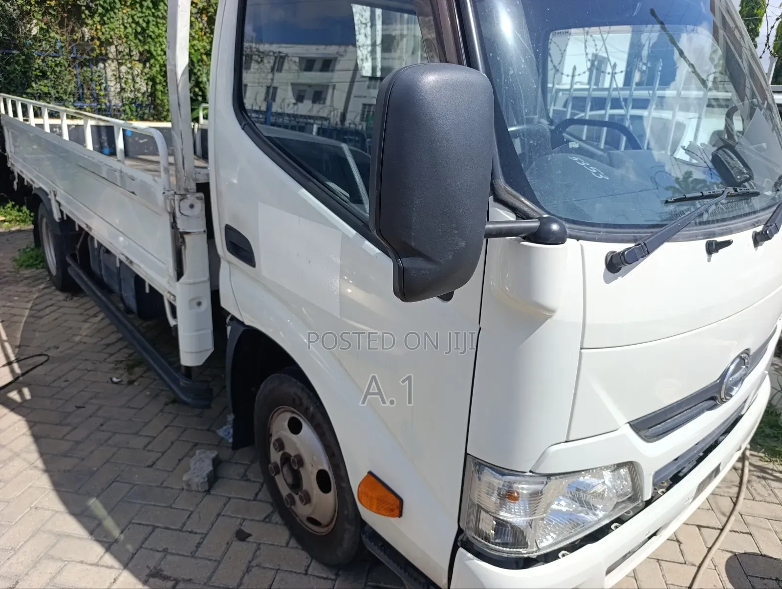 Hino Dutro Manual Diesel