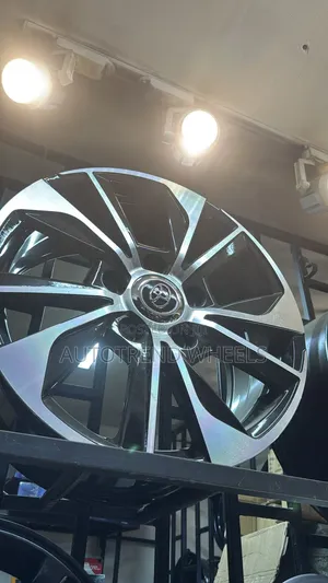 18 Inch Alloy Rims Landcruiser