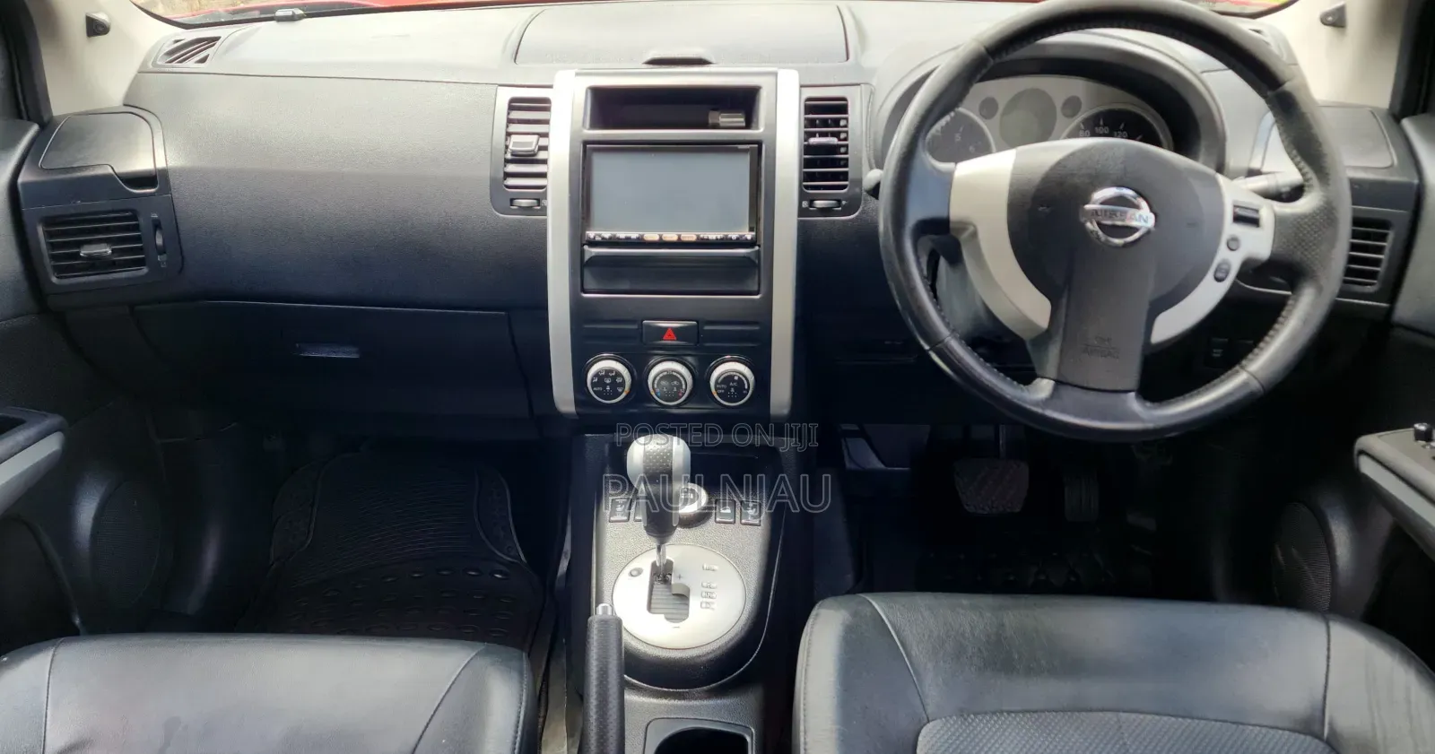 Nissan X-Trail 2010 Red
