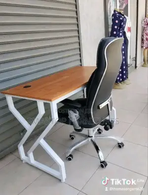 Metallic Study Table