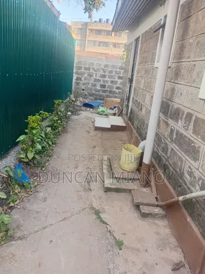 2bdrm House in Nairobi West Milla for rent