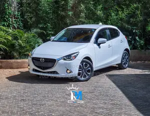 Mazda Demio 2018 White
