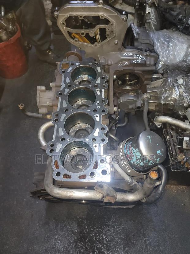 Nissan Navara Half Engine Block