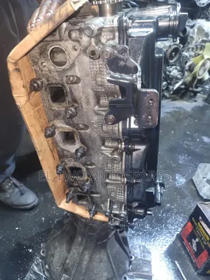 Nissan Navara Top Head