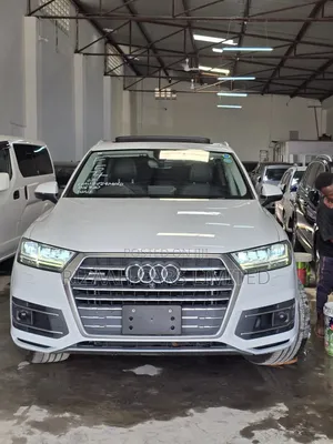 Audi Q7 2019 White