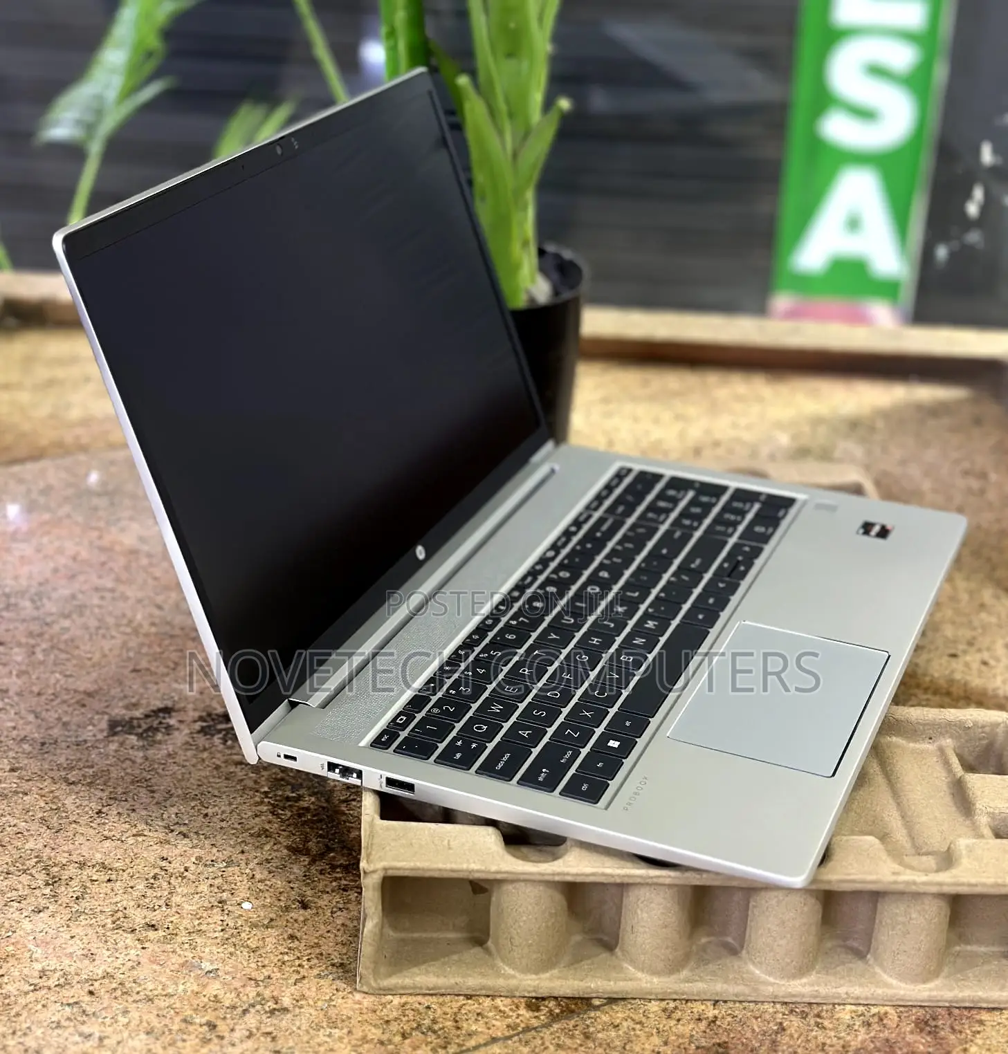 New Laptop HP ProBook 455 8GB AMD Ryzen 5 SSD 1T
