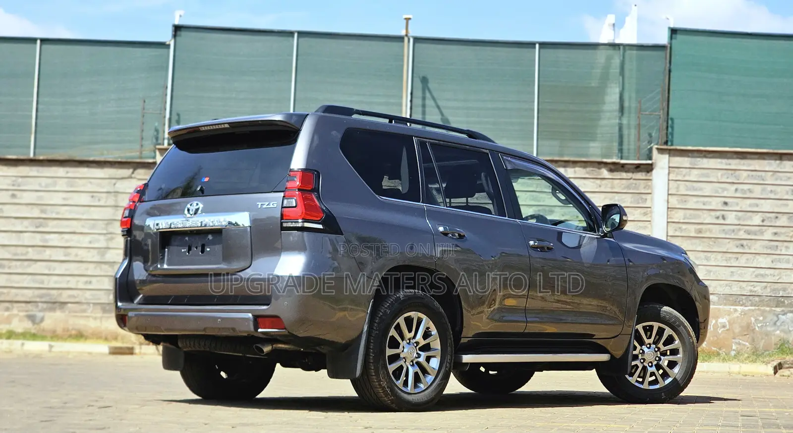 Toyota Land Cruiser Prado 2.8 2019 Gray