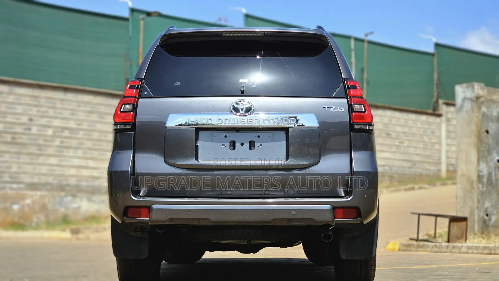 Toyota Land Cruiser Prado 2.8 2019 Gray